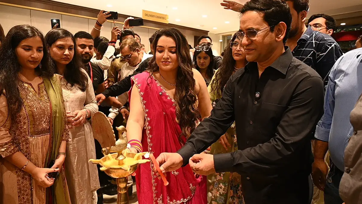 Chitralekha Shopping Mall Muzaffarpur inauguration lamp lighting ceremony